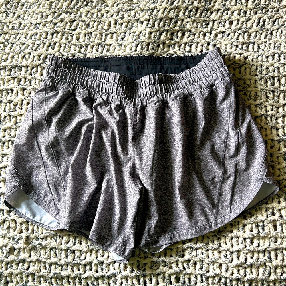 Lulu lemon Track That 5” Midrize Short. Size 12.